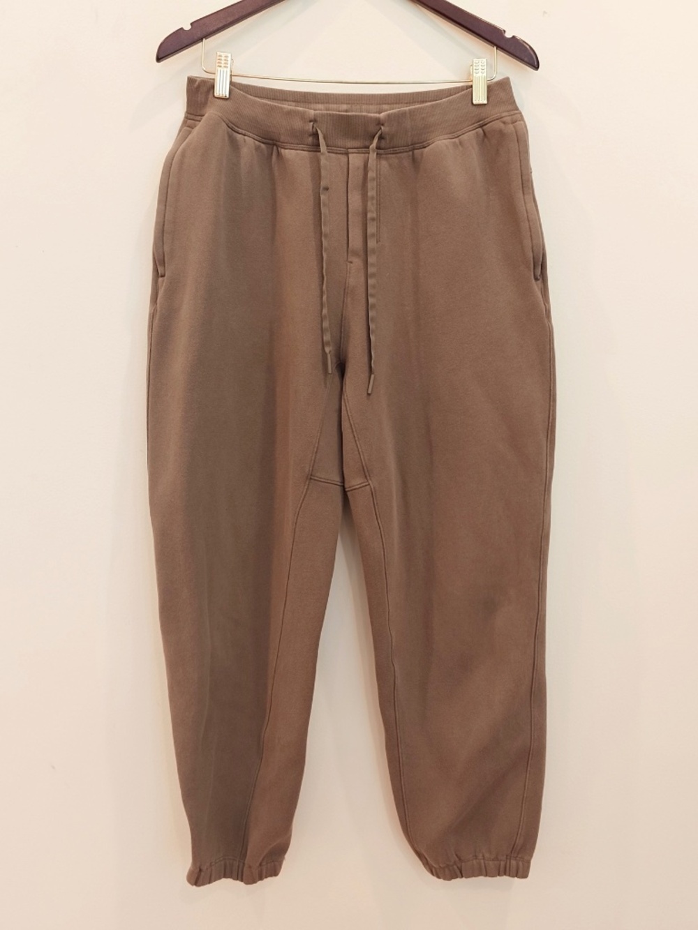 Lululemon Steady State Joggers Mens Medium Brown Nomad Sweats Fleece Sweatpants